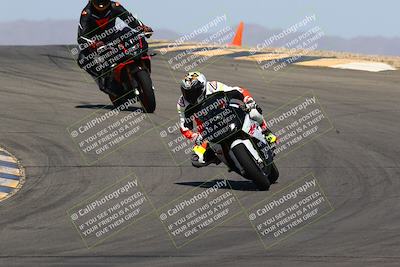 media/Mar-28-2022-Superbike Trackdays (Mon) [[b8603d0f67]]/Open Track Time/Turns 9 and 10/